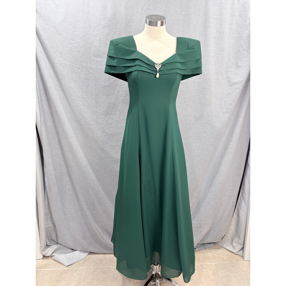 Vintage ON‎ ON Fashions Hunter Green Formal Dress 80s Gown Brooch Size 3/4